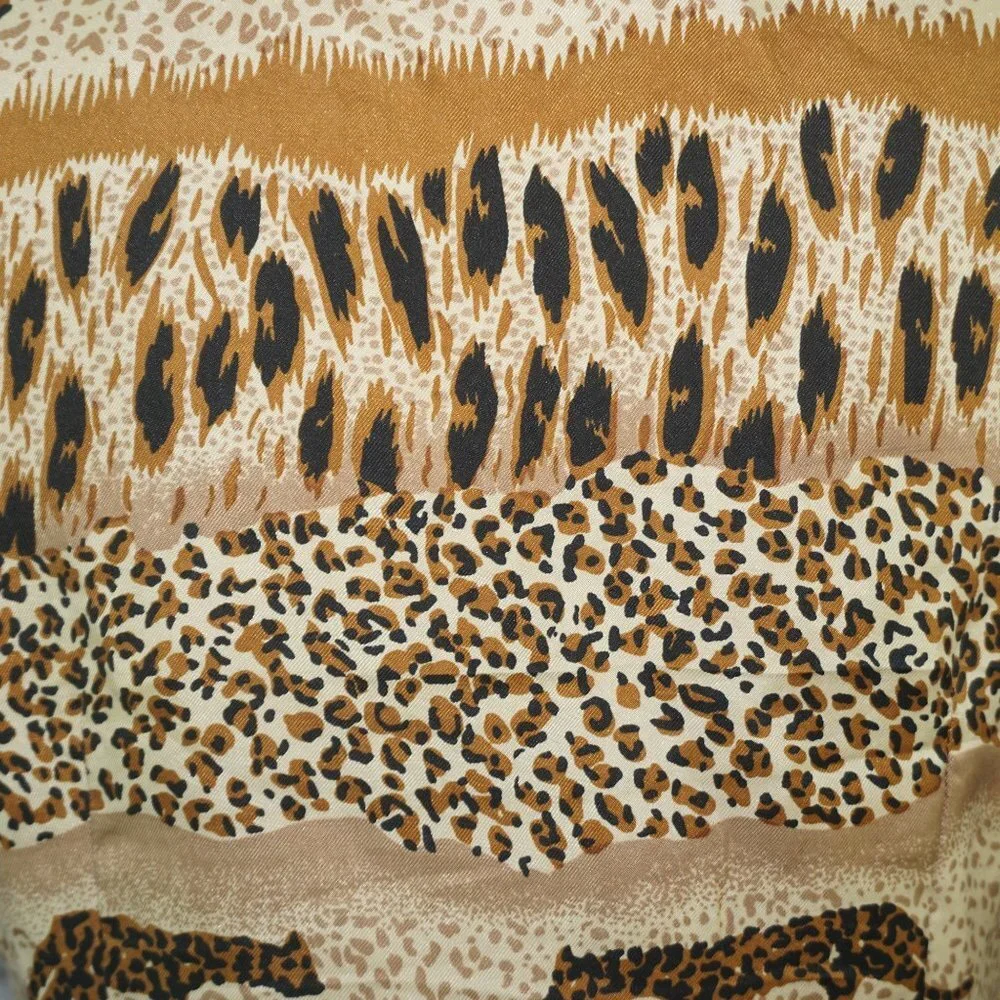Vintage 90s Silk Animal Print Top - Picture 5 of 9